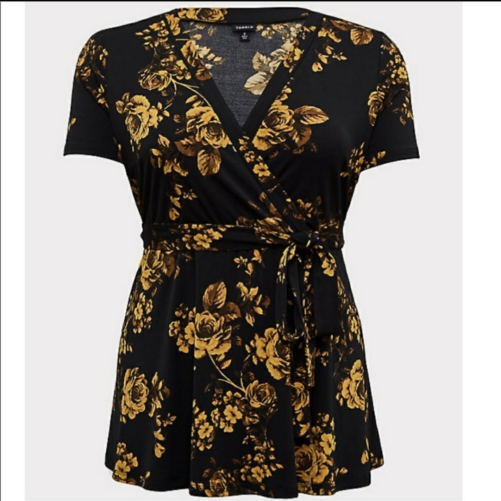 ***SOLD***Torrid wrap shirt sz. 2. Black and gold